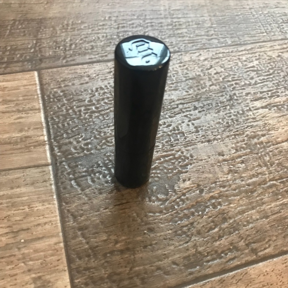 Urban Decay lipstick